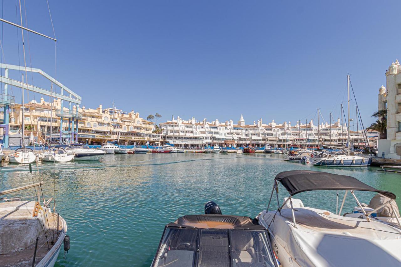 Puerto Marina Apartment ベナルマデナ エクステリア 写真
