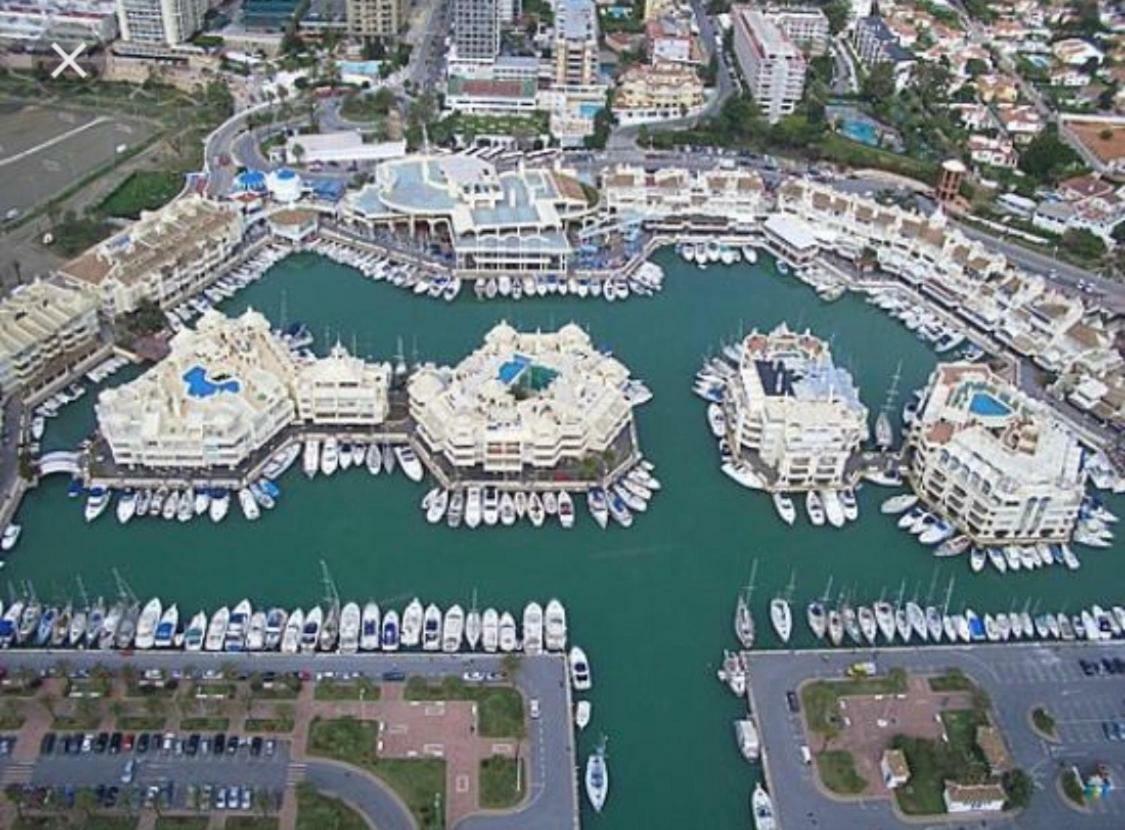 Puerto Marina Apartment ベナルマデナ エクステリア 写真
