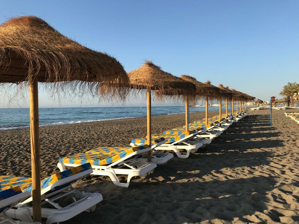 Puerto Marina Apartment ベナルマデナ エクステリア 写真